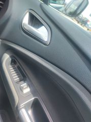 Ford C-Max 2011-thumb-14