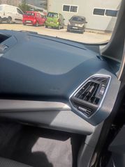 Ford C-Max 2011-thumb-15