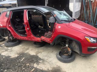Jeepcenterkritis compass 2018-20-thumb-5