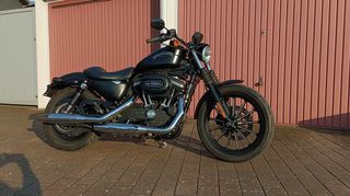 Harley Davidson XL 883 N Sportster IRON '16