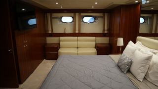 Falcon 1998 92 Flybridge - EU VAT PAID-thumb-22