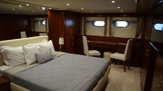 Falcon 1998 92 Flybridge - EU VAT PAID-thumb-23