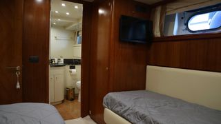 Falcon 1998 92 Flybridge - EU VAT PAID-thumb-26