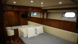 Falcon 1998 92 Flybridge - EU VAT PAID-thumb-31