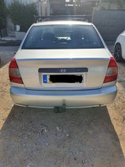 Hyundai Accent '02