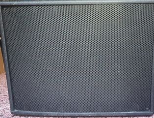 SUB HK IL112 150w-thumb-1