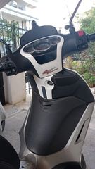 Piaggio Beverly 350 SportTouring '12