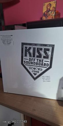 KISS ''OFF THE SOUNDBOARD: TOKYO 2001'' LIMITED EDITION 3LP BOX SET ΣΦΡΑΓΙΣΜΕΝΟ ,ΚΑΙΝΟΥΡΙΟ