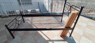 Μεταλλικό κρεβάτι μονό-thumb-2