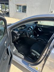 Peugeot 308 2015 E-HDI START-STOP ECO 130 HP-thumb-6