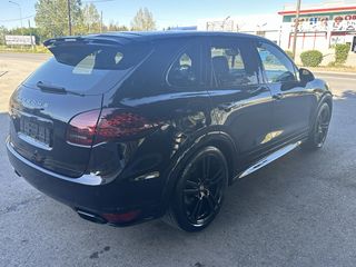 Porsche Cayenne 2016 Cayenne S-thumb-5