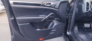 Porsche Cayenne 2016 Cayenne S-thumb-30