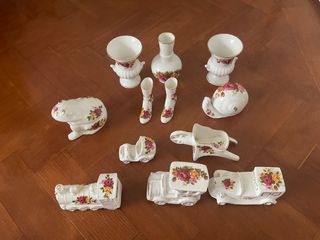 12 Μινιατουρες πορσελάνης cottage rose 