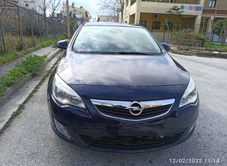 Opel Astra '11 1.4 Turbo 140hp  automatic