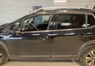 Peugeot 2008 2018 1.2 Pure tech Allure-thumb-1