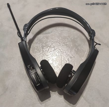 Πωλούνται ακουστικά – ραδιόφωνο Max Steel