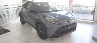 Toyota Aygo (X) '24 X-LIMITED  UNDERCOVER ΣΥΛΛΕΚΤΙΚΟ 5MT