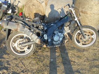 SUZUKI DL 650  V-STROM-thumb-2