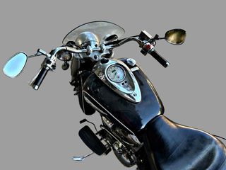 Yamaha WILD STAR 2000 Custom-thumb-2