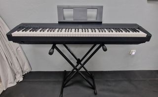 Yamaha P-45 B Stage Piano Black | Stage Piano