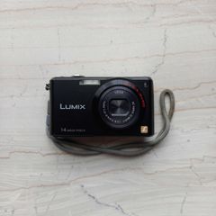 Panasonic Lumix DMC-FX150