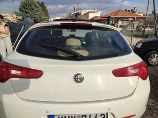 Alfa Romeo '12