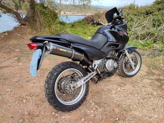 Suzuki XF 650 Freewind '00 Super motard