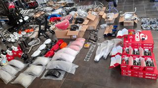 set pinia volan me lefko kai kitrino apo ta kalitera tis agoras gia honda c50 glx astrea dax chaly z50j monkey Z50R Gorilla lifan skyteam MODIFYING GARAGE "since1993" TAKEGAWAGR - 4miniracingparts,gr-thumb-114