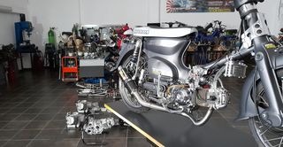 set pinia volan me lefko kai kitrino apo ta kalitera tis agoras gia honda c50 glx astrea dax chaly z50j monkey Z50R Gorilla lifan skyteam MODIFYING GARAGE "since1993" TAKEGAWAGR - 4miniracingparts,gr-thumb-38