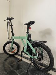 Πόλης Engwe 2025 P20 (25 km/h, 9.6 Ah, 250 Watt)