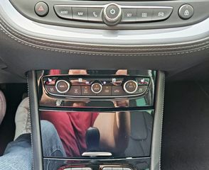 Opel Grandland X 2019 1.5 Diesel Innovation-thumb-46