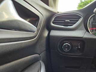 Opel Grandland X 2019 1.5 Diesel Innovation-thumb-69