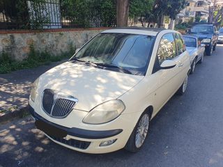 Lancia Ypsilon '05