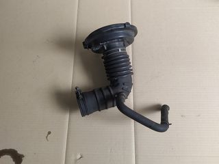 Σωλήνας εισαγωγή αέρα turbo με κωδικό VK500/ K52528 από Nissan Navara D22 1998-2005