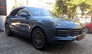Porsche Cayenne 2018 E-Hybrid-thumb-18