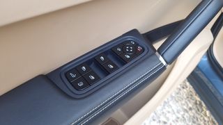 Porsche Cayenne 2018 E-Hybrid-thumb-25