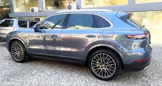 Porsche Cayenne 2018 E-Hybrid-thumb-7