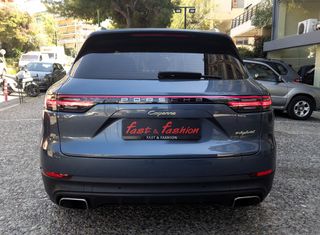 Porsche Cayenne 2018 E-Hybrid-thumb-11