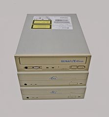 SCSI CDRW drives - 50pin Plextor - Teac