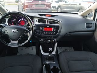 Kia Ceed / cee'd 2013 1.6 CRDi Cool-thumb-20