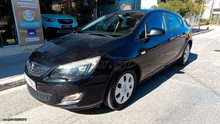 Opel Astra '12