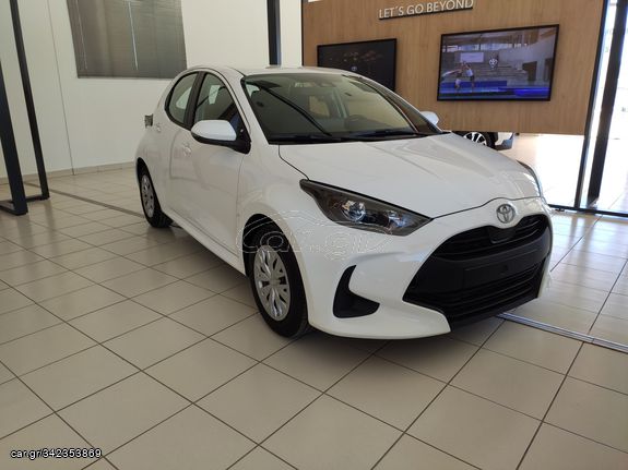 Toyota Yaris '24 ACTIVE STEEL 125HP ΕΤΟΙΜΟΠΑΡΑΔΟΤΟ!!