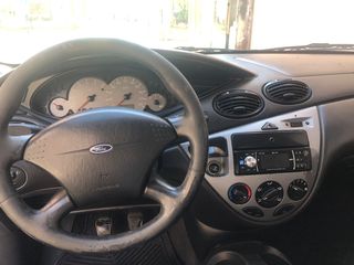 Ford Focus '00