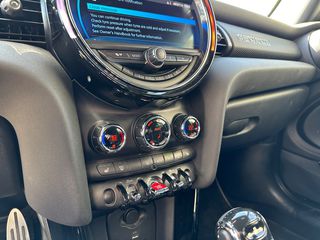 Mini John Cooper Works 2020 GP3-thumb-2