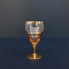 Ποτήρι κρυστάλλινο με εγχάρακτα σχέδια, εν μέρει επιχρυσωμένο, vintage.