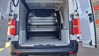 Peugeot Expert 2019 L2-thumb-11