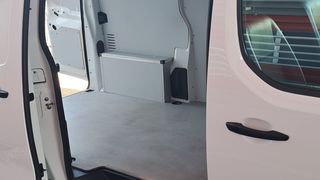 Peugeot Expert 2019 L2-thumb-15