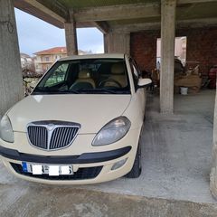 Lancia Ypsilon '05