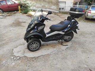 Piaggio MP3 250 LT '09