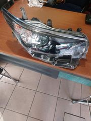 TOYOTA AURIS ΕΜΠΡΌΣ ΔΕΞΊ ΦΑΝΆΡΙ LED 2017-2019